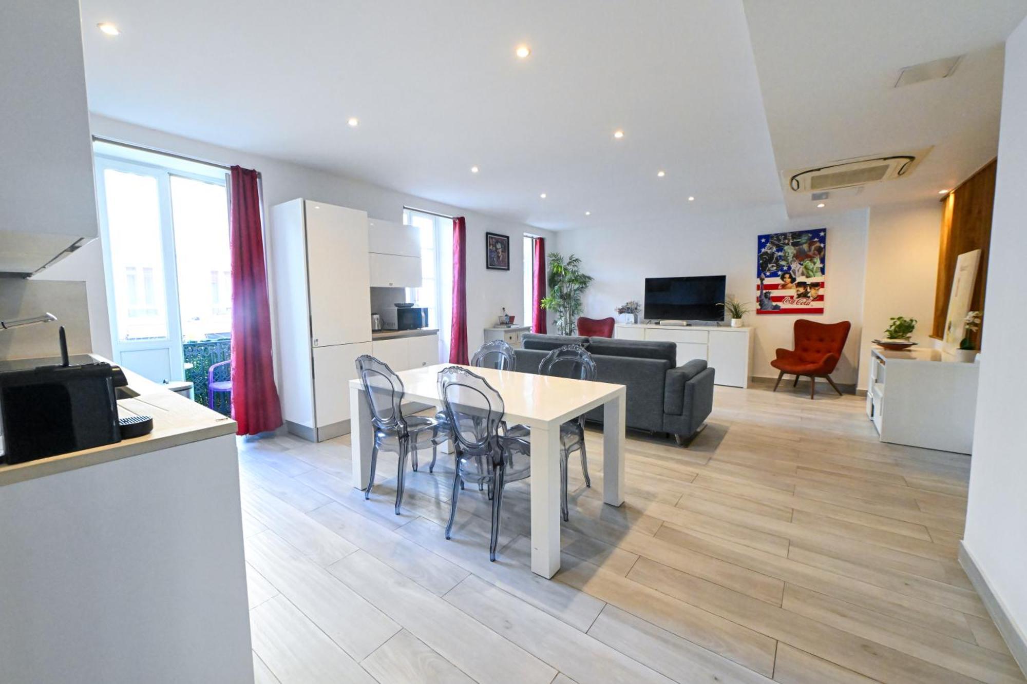 Loft Place Massena Avec Terrasse Lejlighed Nice